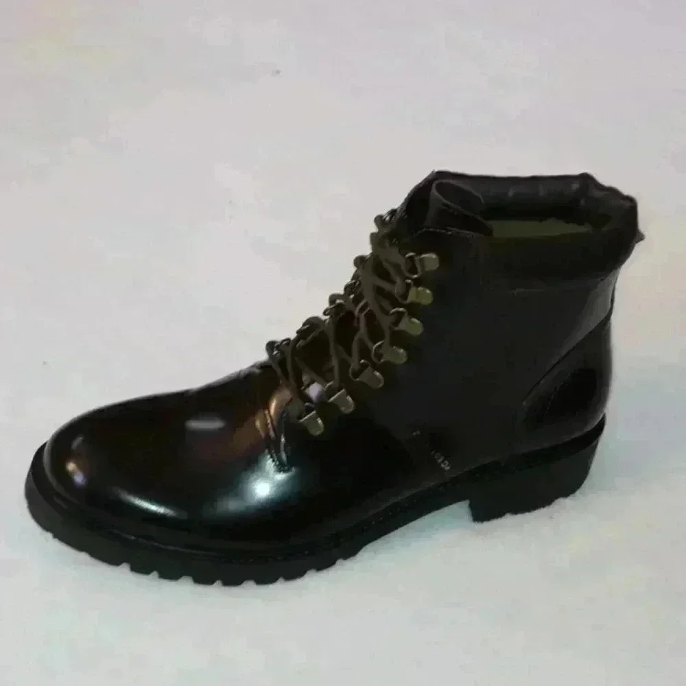 French connection 11.5 boots nwob